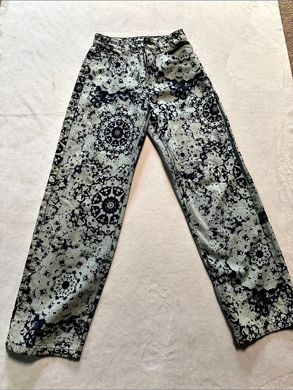 Makai Paisley Straight Leg Jeans Waist 36 Like New